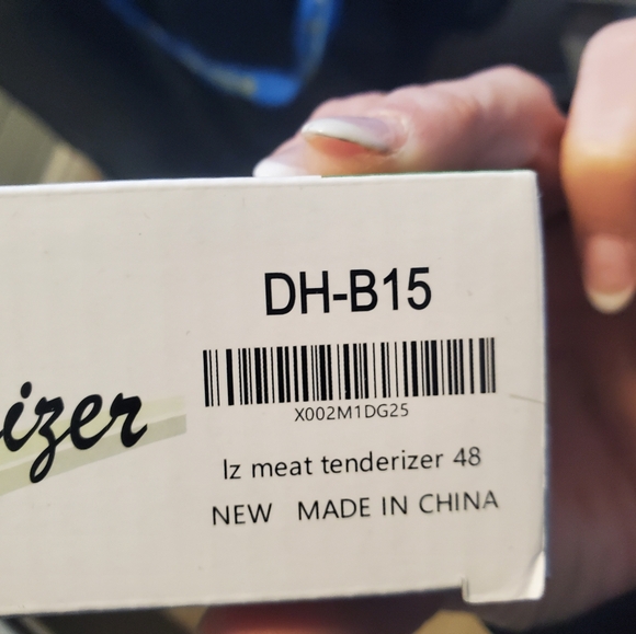 Meat Tenderizer Chef Grade Tool - Picture 3 of 3